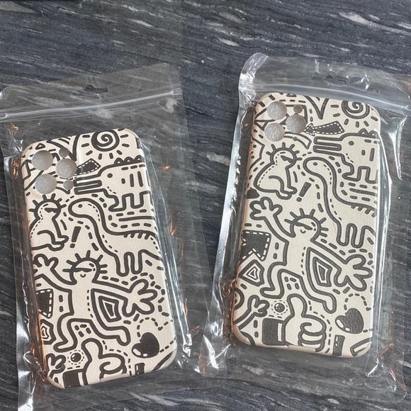 Cute 1 iPhone 11 pro max case and 1 iPhone 12 Pro 2 for $15 - Picture 1 of 1